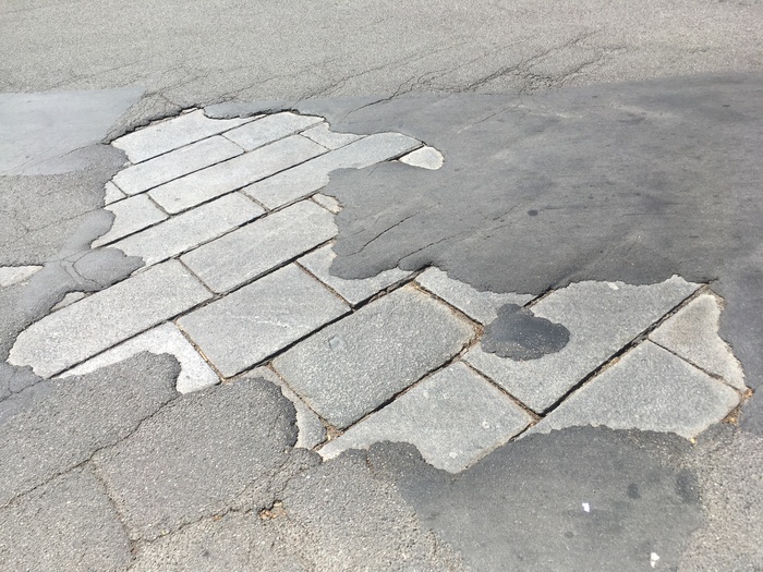 About magical asphalt - My, Italy, Sardinia, Road, Humor, Longpost