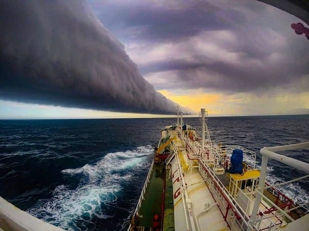 In the sea. - The photo, Clouds, Weather, Ship, Sea