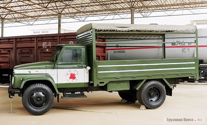 Корейские автомобили на дровах. Смотреть фото Корейские автомобили на дровах. Смотреть картинку Корейские автомобили на дровах. Картинка про Корейские автомобили на дровах. Фото Корейские автомобили на дровах