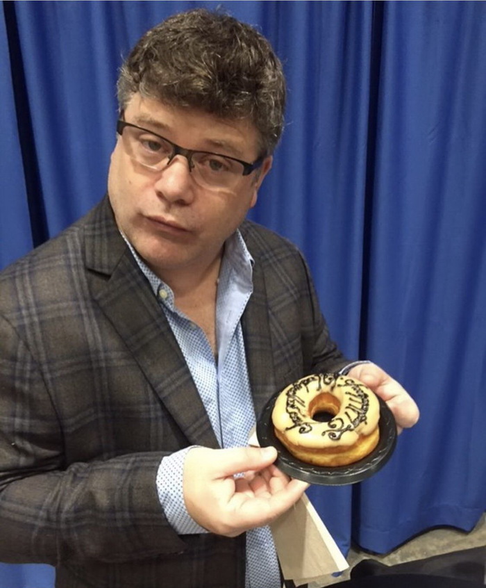 Sweet Ring of Omnipotence - Sean Astin, Ring of omnipotence, Ring, Bakery products, Donuts, Sam Gamgee