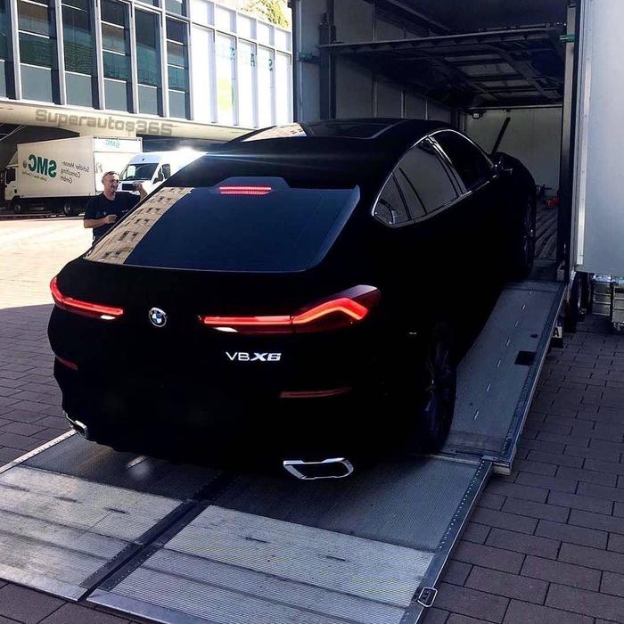 BMW X6 with Vantablack finish - Bmw, Car, GIF, Vantablack, Covering