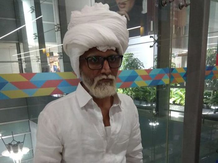 32-летний житель Индии прикинулся 81-летним дедом, чтобы получить визу и свалить в США. Индия, США, Подделка, Фотография, Видео, Длиннопост 32-летний житель Индии прикинулся 81-летним дедом, чтобы получить визу и свалить в США. Индия, США, Подделка, Фотография, Видео, Длиннопост