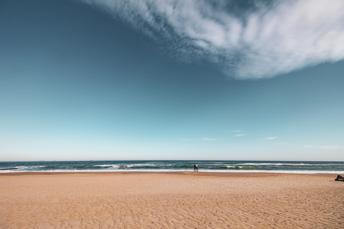 Minimalism. - My, Sea, Beach, People, The photo