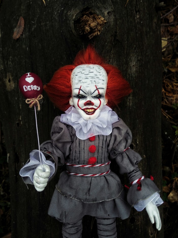Pennywise  , , , ,  2,  ,  , 