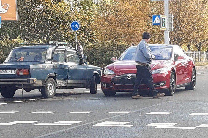 Будущее, которое мы заслужили - Минск, Республика Беларусь, Tesla, АвтоВАЗ, ДТП