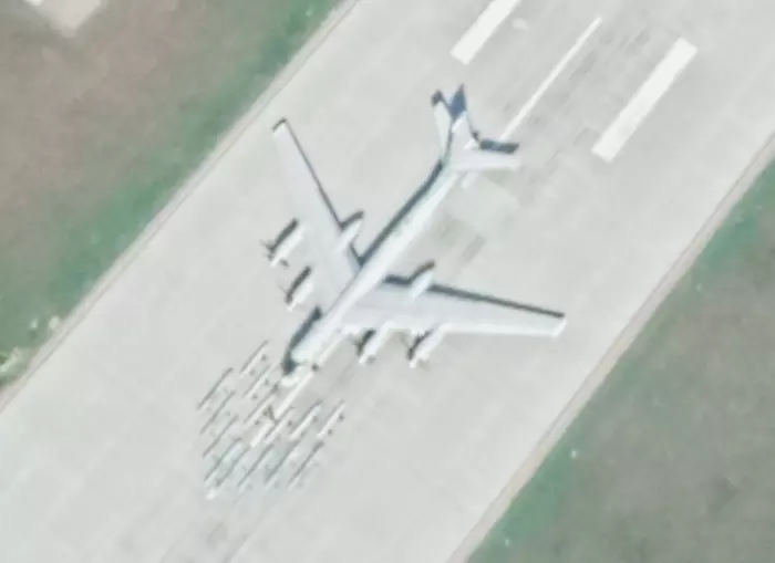 Tetrischallenge performed by Tu-95MS - Tetrischallenge, Challenge, TU-95MS, X-101, Pictures from space, Google earth, Tu-95