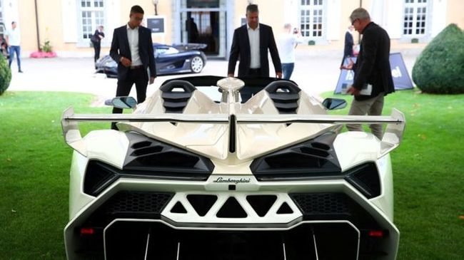 The son of the head of Equatorial Guinea paid off Switzerland with a collection of sports cars. - Equatorial Guinea, Court, Switzerland, Auto, Auction, news, Longpost
