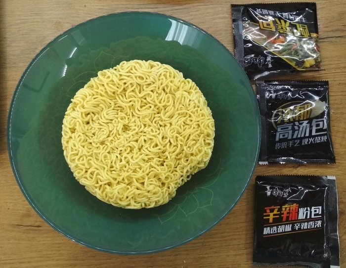 Обзор лапши Master Kong Black Pepper Beef Noodle | Пикабу