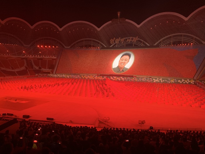 Самая показушная показуха в мире или Северная Корея. Часть 3. Северная Корея, Пхеньян, Показуха, Шоу, Стадион, Видео, Мат, Длиннопост