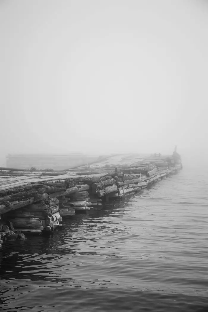 Fog in the village of Baikalskoye - My, Baikal, Baikalsk, The photo, Black and white photo, Fog, Longpost