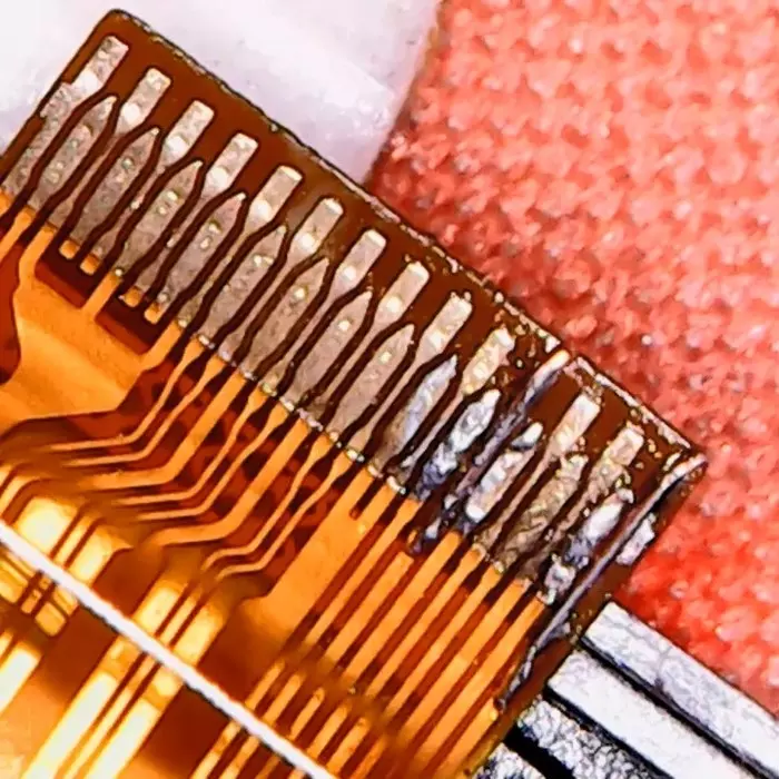 Restoration of the smartphone cable after liquid ingress. - My, Repair of equipment, Repair, Plume, Recovery, Soldering, Video, Longpost, Microscope