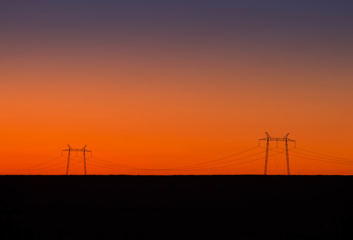 The energy of sunset minimalism - My, The photo, Sunset, Evening, Autumn, Minimalism, Power lines