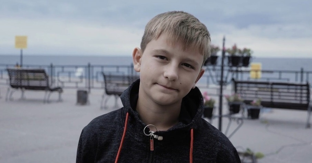 Семиклассник. Мальчик 10 лет. Семиклассники мальчики. Подвиги обычных людей. Пацаны школьники парни.