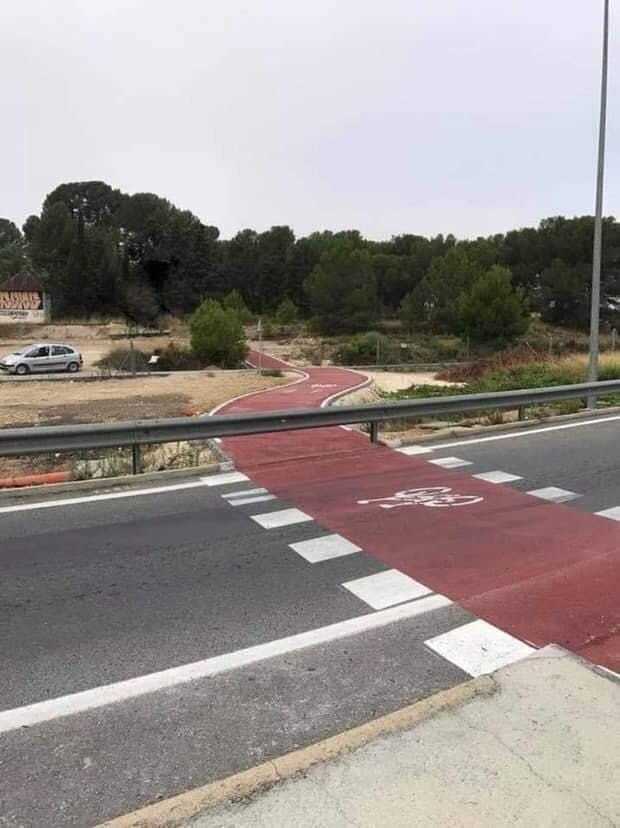 For extreme lovers - Bike path, Barrier, Road fencing, Rukozhop, Something like this