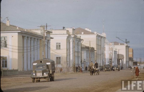 Якутск глазами фотографа американского журнала Лайф Говарда Сохурека,1958 год - СССР, Якутск, Якутия, Длиннопост