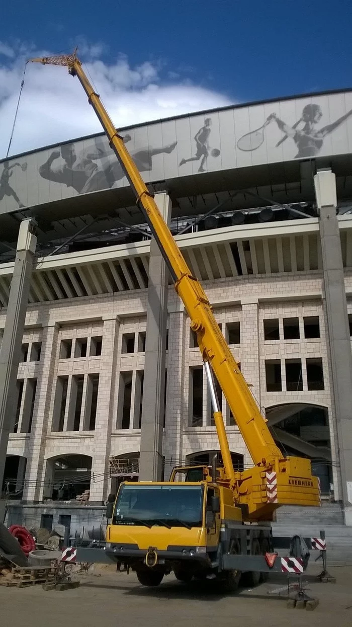 Truck crane operator (truck crane operator).Choice of profession - My, Crane operator, Tap, Work, Technics, Building, Longpost