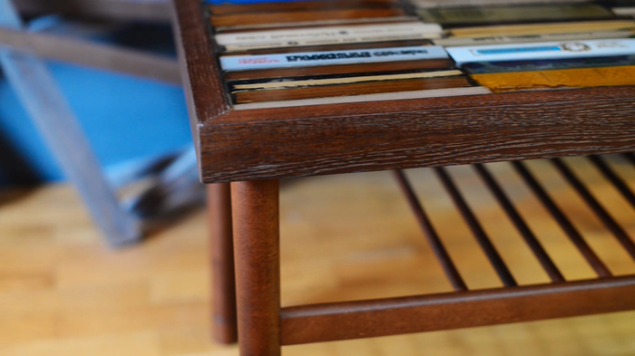 Делаем стол из эпоксидной смолы и старых книг. Мебель, Эпоксидная смола, Стол из эпоксидки, Работа с деревом, Реставрация, Крафт, Стол, Видео, Длиннопост