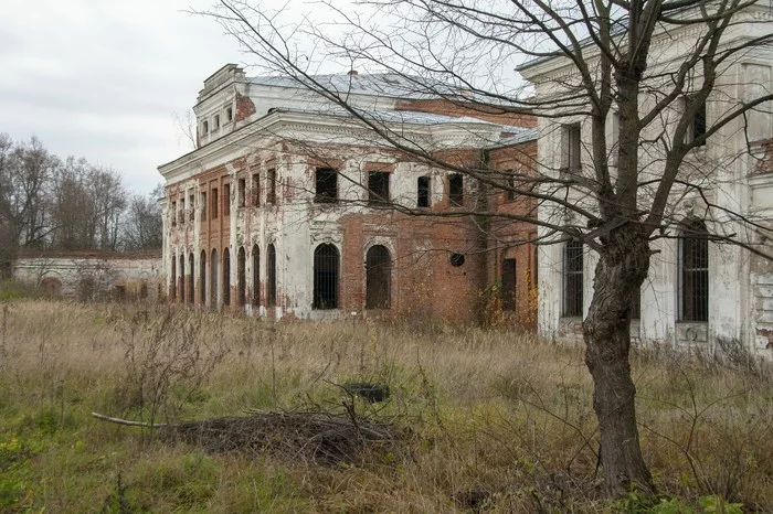 Усадьба Чернышевых в Яропольце - Ярополец, Заброшенное