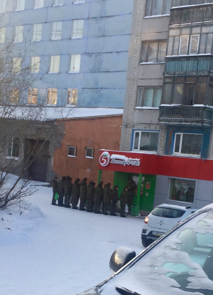 Вышел в магазин а тут такое ....