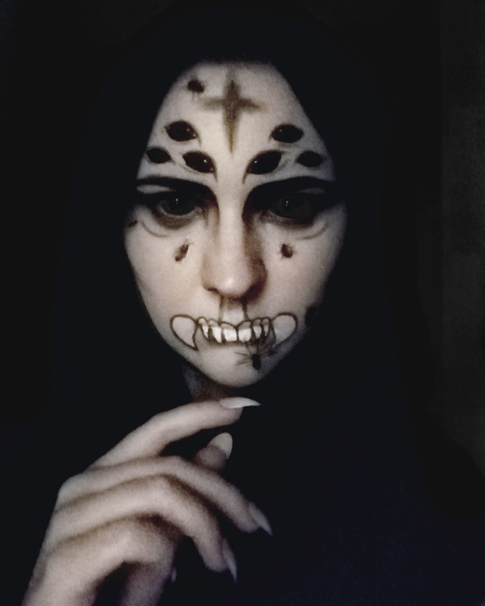 Не попадайся в мои лапки...)