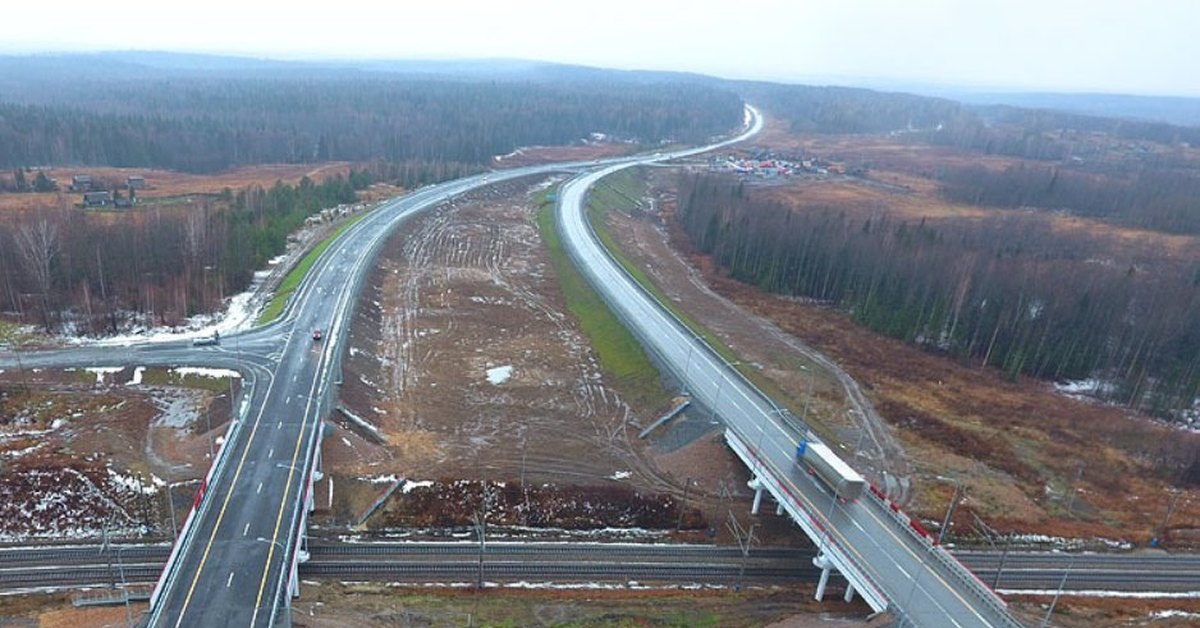 Строительство красноярский край. Трасса «Сибирь» р255 Красноярск. Автодорога р-255 Сибирь. Р255 Сибирь 1865км. Дорога магистраль в Красноярске.