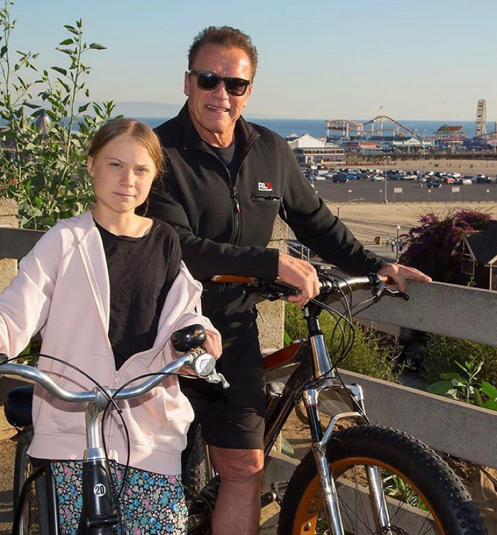 И Арни туда же