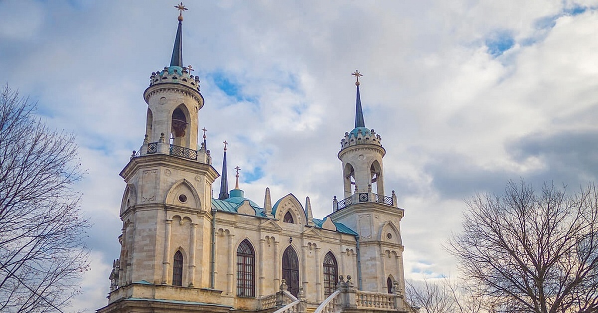 Работа быково московская область. Усадьба Баженова в Быково. Усадьба Быково Московская. Усадьба Быково Церковь. Воронцовская Церковь в Быково.