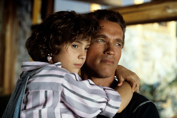 шварценеггер сталлоне брюс уиллис с днем рождения 1573574955121575296