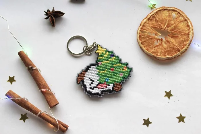 This magical time of year is coming soon :3 - My, Needlework without process, Embroidery, Cross-stitch, Poro, League of legends, New Year, With your own hands, Keychain