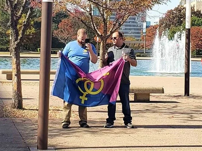 Only two people came to the straight parade - LGBT, Naturals, Homophobia, USA