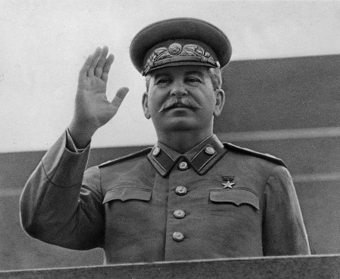 Approval Rating - Stalin, the USSR, Politics