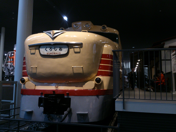 Киотский железнодорожный музей. Железная дорога, Музей железнодорожной техники, Япония, Синкансен, Длиннопост, Киото, Видео, Интересное