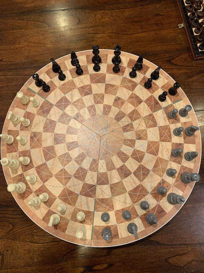 Fuck chess - Chess, Board, A circle, Board games, Unusual