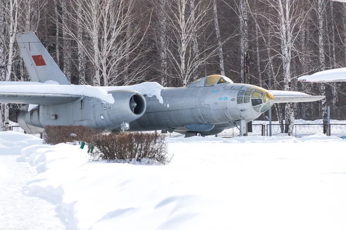 IL-28 from Ulyanovsk. - Airplane, IL-28, Longpost