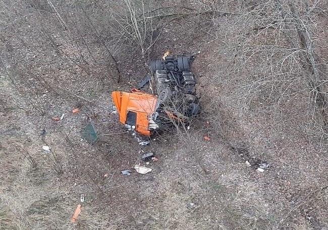 KAMAZ dived from a 15 meter height - Car, Road accident, Video, Longpost, Bryansk