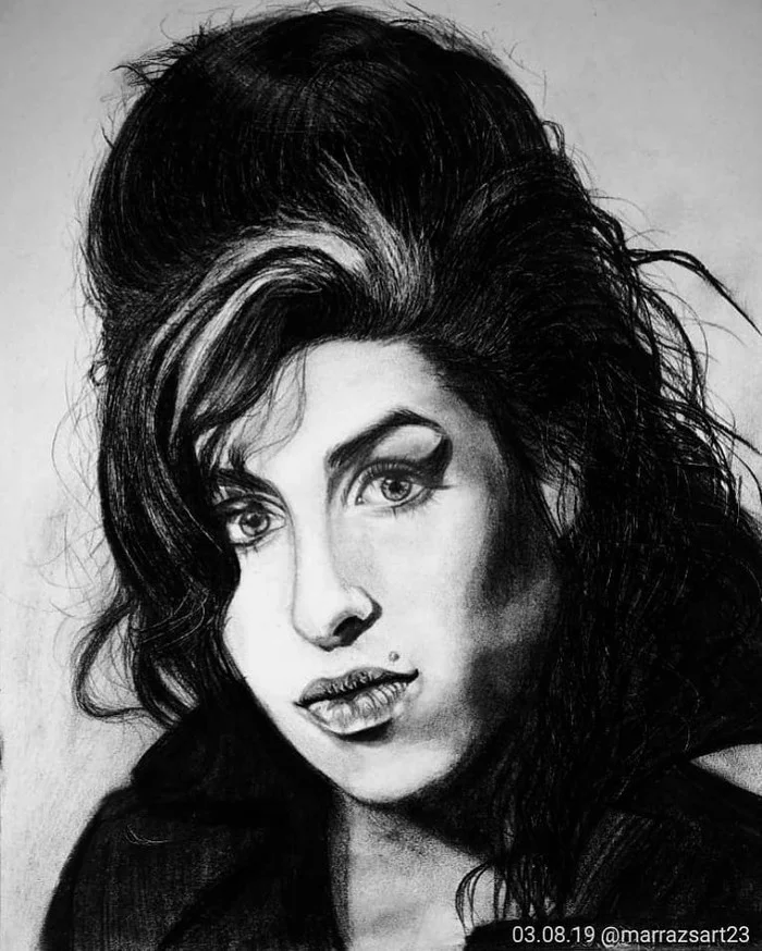 Amy Winehouse, graphite and charcoal portrait on A3 paper - My, Pencil drawing, Portrait by photo, Charcoal drawing, Amy Winehouse, Portrait, Portraits of people, Simple pencil, Longpost