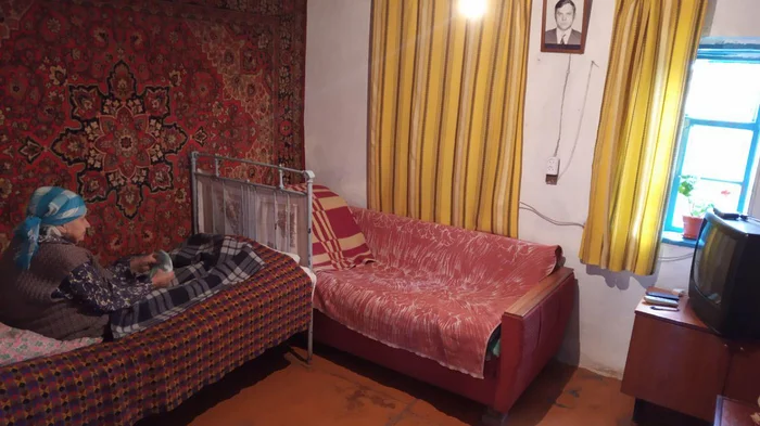 “We’re counting how much is left”: in Kuban, a 97-year-old veteran lives in terrible conditions - My, Veterans, Краснодарский Край, Kuban, news, Retirees, Living conditions, Longpost, Negative