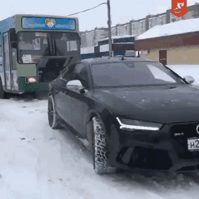 Puffs - Audi, Bus, Tow, Winter, , GIF, Audi RS7
