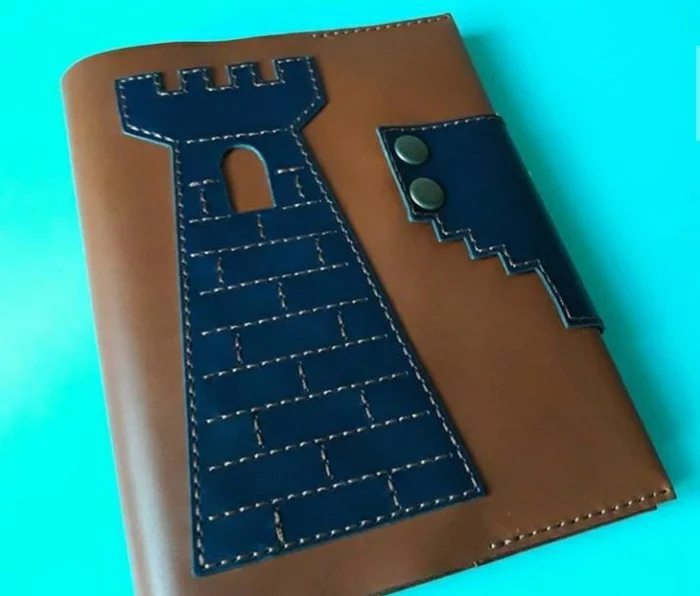 The result is this leather cover for an A5 notebook, what recommendations would you give? - My, Leather, Natural leather, Cover, Notebook, Leather products, Handmade, With your own hands, Notebook from scratch, Longpost