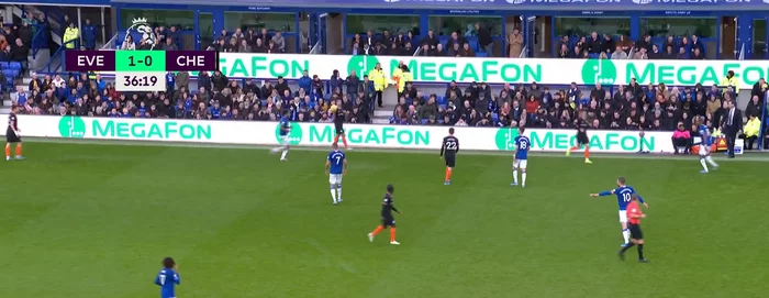 Megaphone at a Premier League match - Chelsea, Everton, Football, Megaphone, English Premier League