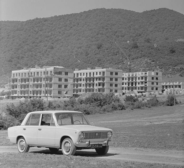 1576049292126355599 дома лагутенко что это