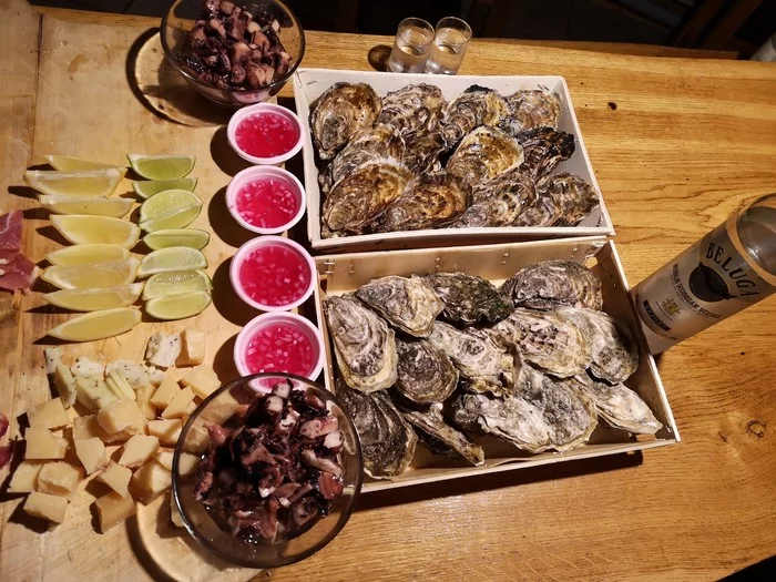 Oysters with Vodka - Oysters, Vodka, Food