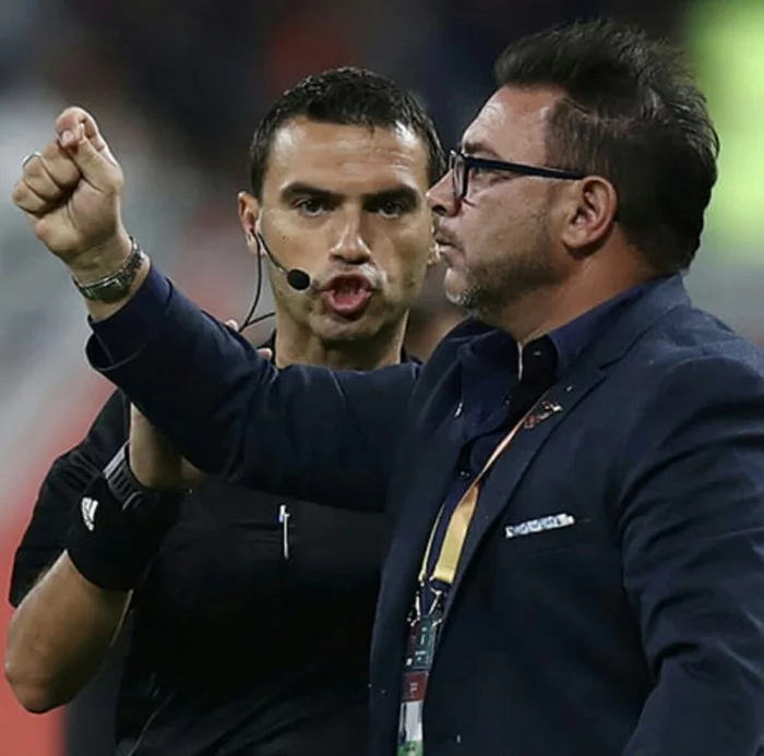 Jurgen Klopp clashed with the Monterrey coach at the Club World Cup when he demanded a second yellow card for the Liverpool defender - Grimace, Football, Jurgen Klopp, Liverpool, Longpost