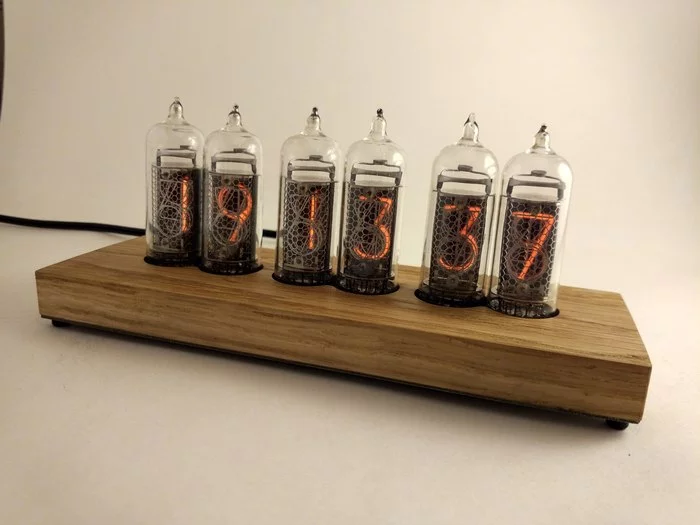 Корпус для часов Nixie clock на ЧПУ станке - Моё, Подарки, Часы, Nixie clock, Стиль, Древесина, Лампа, Длиннопост