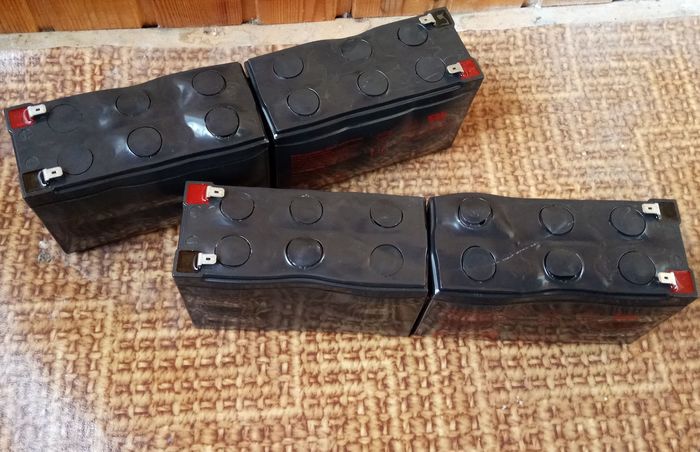 К вопросу о необходимости своевременного контроля и обслуживания батарей бесперебойных блоков питания Источник бесперебойного питани, ИБП, Аккумулятор, Акб, Проблема, Перегрев, Длиннопост