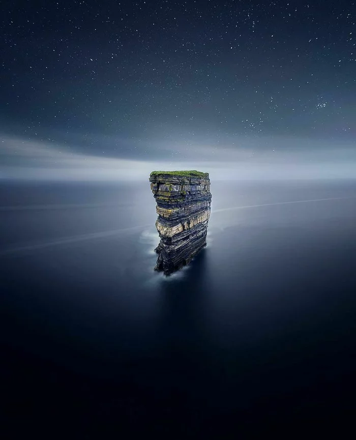 Dun Brist Rock in Ireland - Nature, The rocks, The photo, Ireland