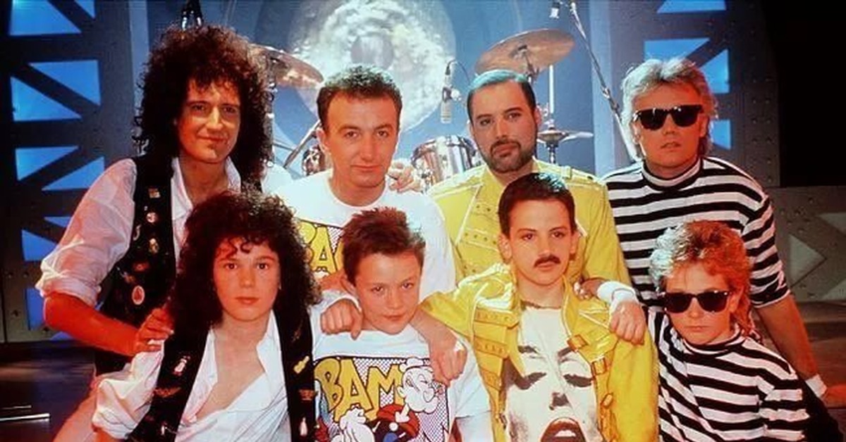 Группа квин клипы. Группа Квин 1989. Queen – the Miracle. Queen the Miracle обложка. Queen the Miracle клип.