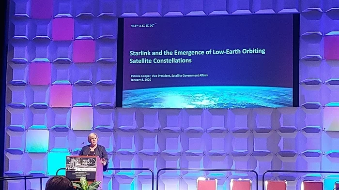 New details about Starlink satellites - Spacex, Starlink, Satellite, Space, Longpost