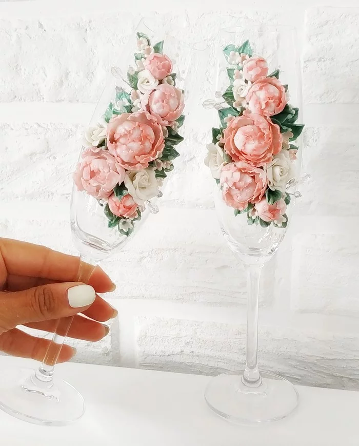 Delicate wedding glasses - My, Needlework without process, Wedding decor, Wine glasses, Polymer clay, Peonies, Лепка, Longpost
