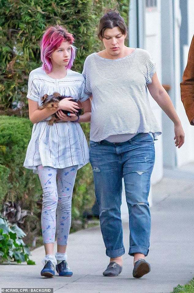 Milka is already taking out the third one soon) - Secular chronicle, Milla Jovovich, Mat, Longpost